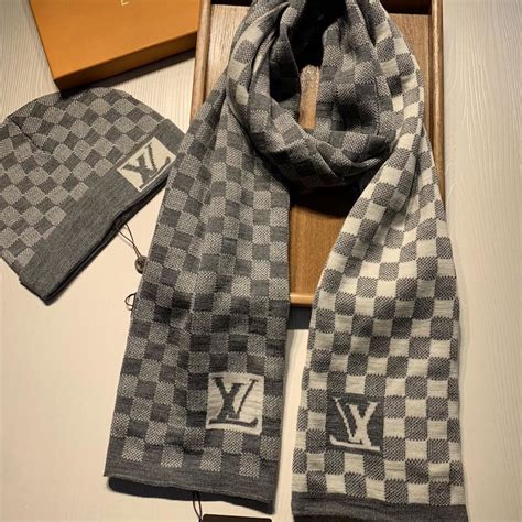 lv scarf and hat set